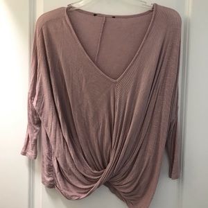 Mid sleeve v neck